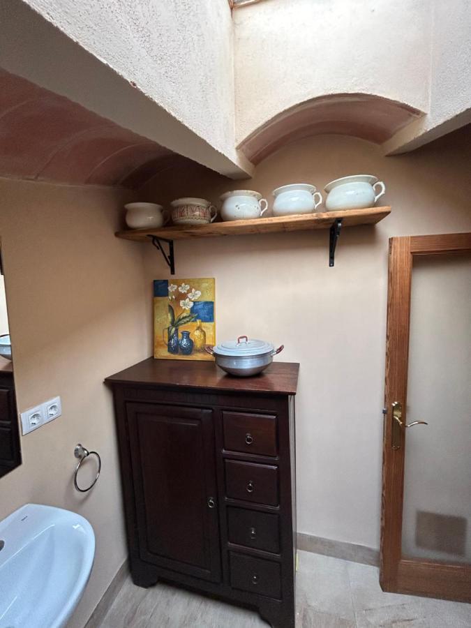 Casa Padrina Burballa Maria De La Salut Luaran gambar