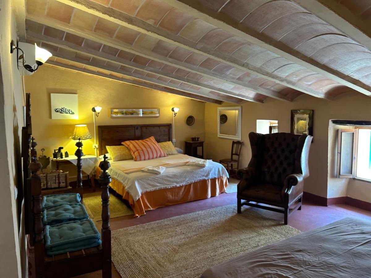 Casa Padrina Burballa Maria De La Salut Luaran gambar