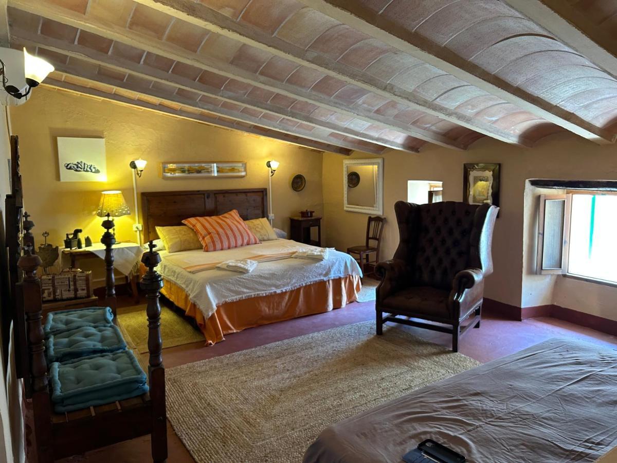 Casa Padrina Burballa Maria De La Salut Luaran gambar