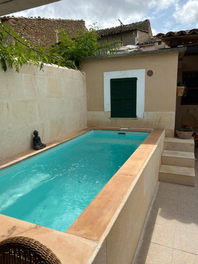Casa Padrina Burballa Maria De La Salut Luaran gambar