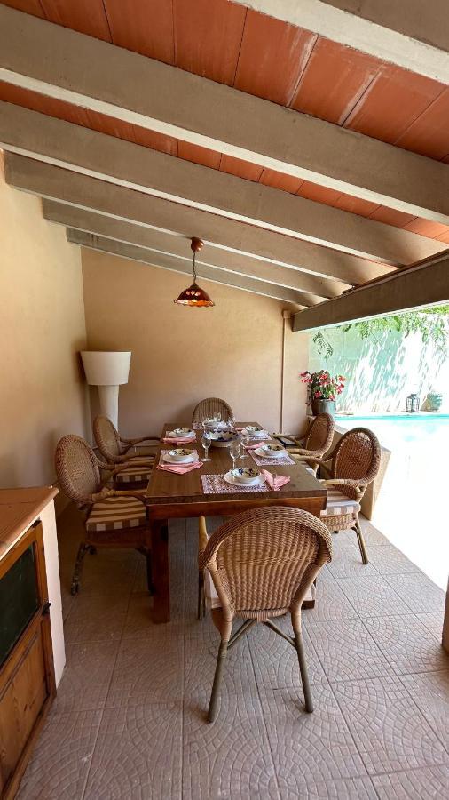 Casa Padrina Burballa Maria De La Salut Luaran gambar