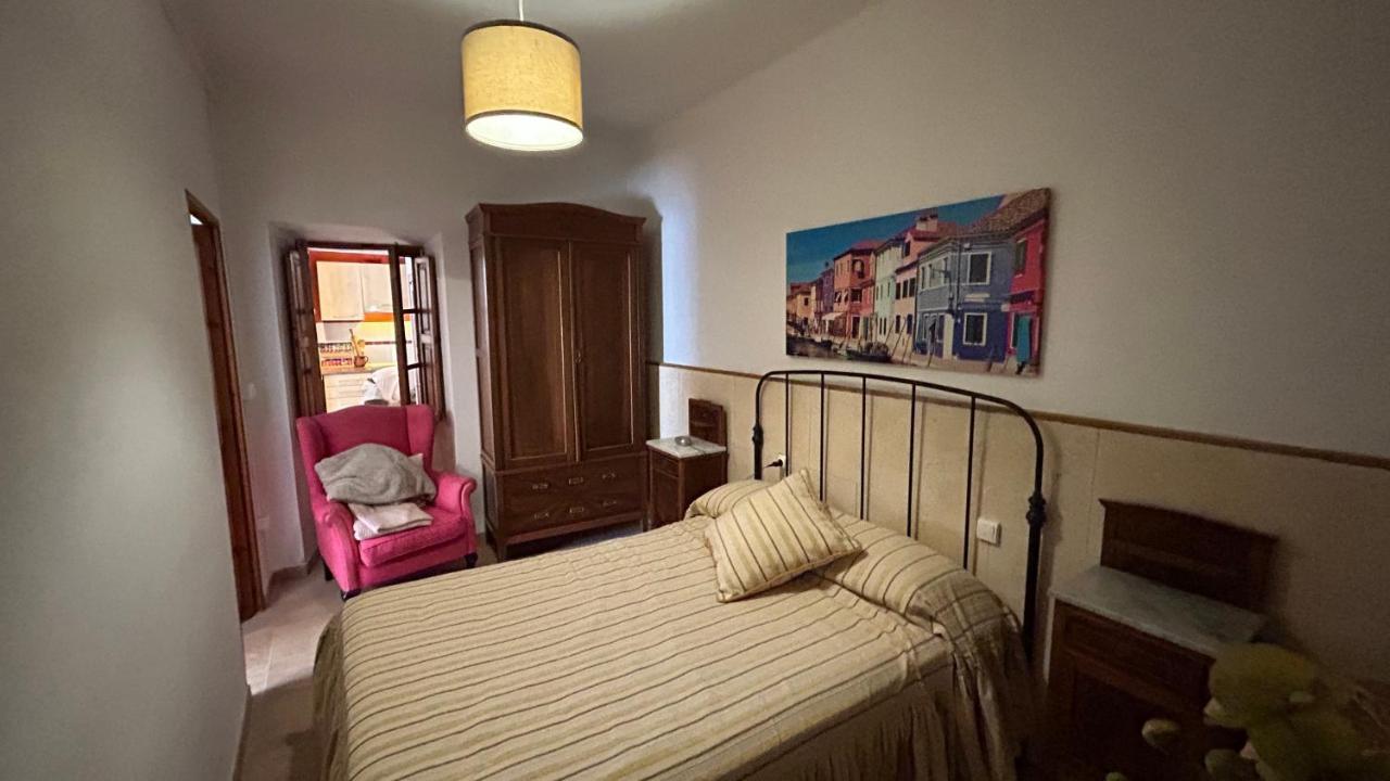 Casa Padrina Burballa Maria De La Salut Luaran gambar
