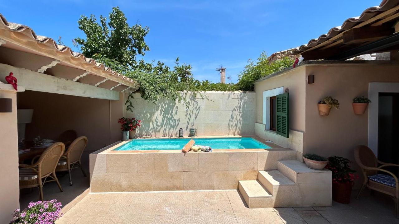 Casa Padrina Burballa Maria De La Salut Luaran gambar